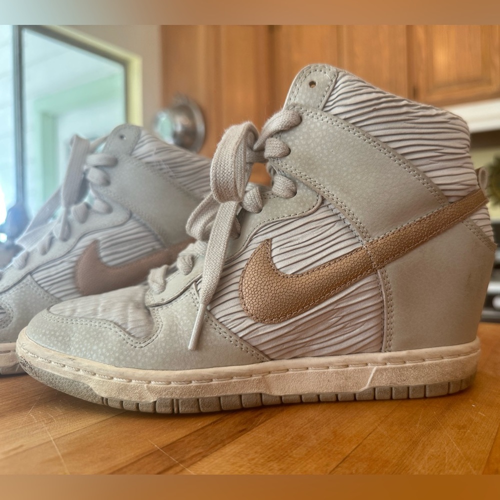 Cream Nike Wedge Platforms with Rose Gold Swoosh size 7.5 Women’s
